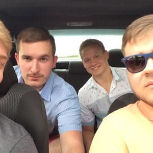 Meet your Posher, Garrett